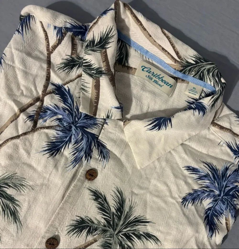 Caribbean Men's Sz XL Short Sleeve Silk Blend Hawaiian Palm Trees Floral Shirt